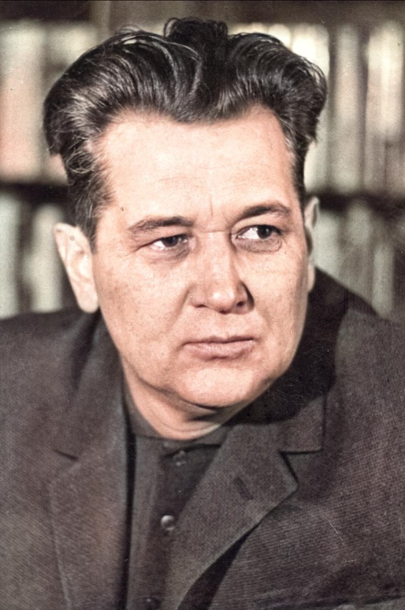 Гончар Олесь